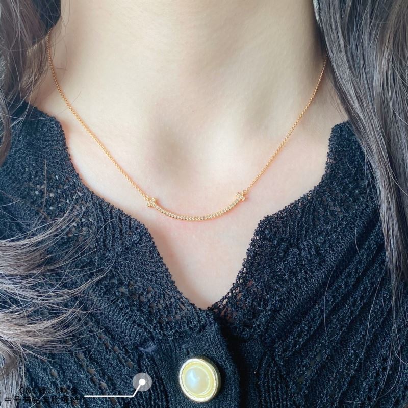 T*f*ny necklaces